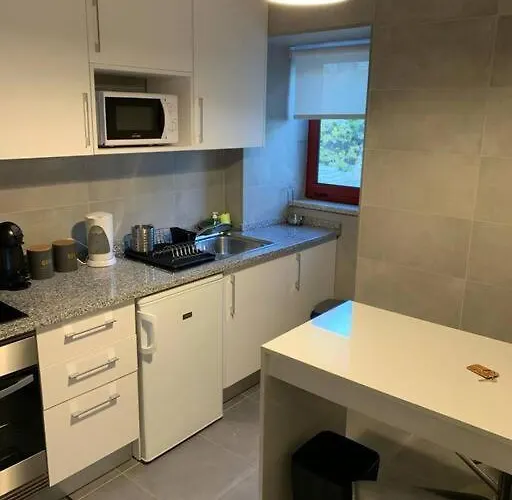 Casa Da Carvalha - *